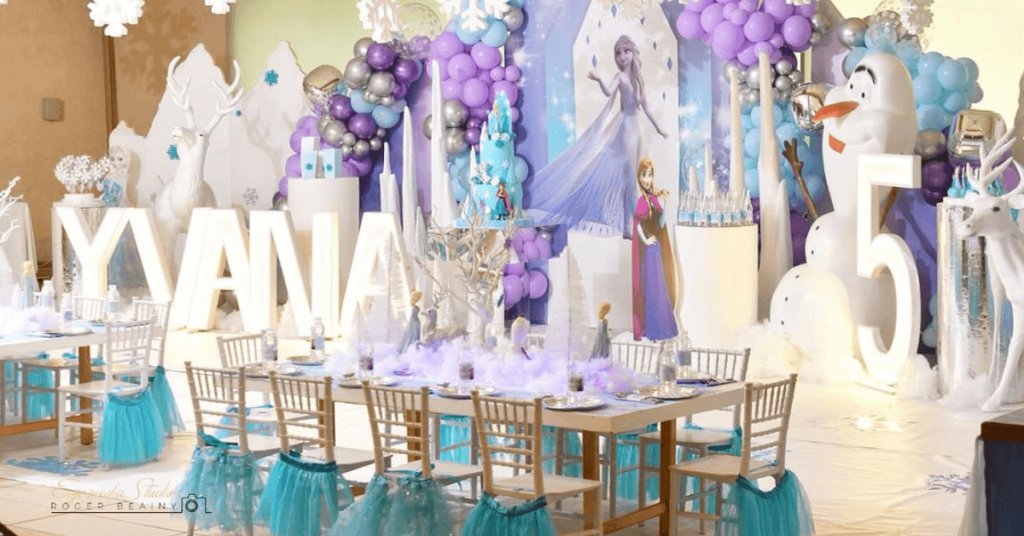 Snow Queen Soiree: 6 Magical Frozen Birthday Party Ideas 4 Frozen birthday party ideas decoration
